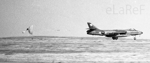 XG162 Hawker Hunter F.6A 20 79Sq TWU deploying it's chute
