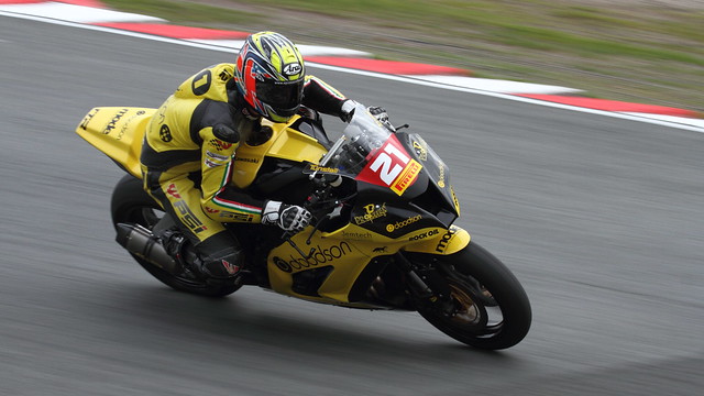 Stock 1000 2014_Oulton_Warm Up_02
