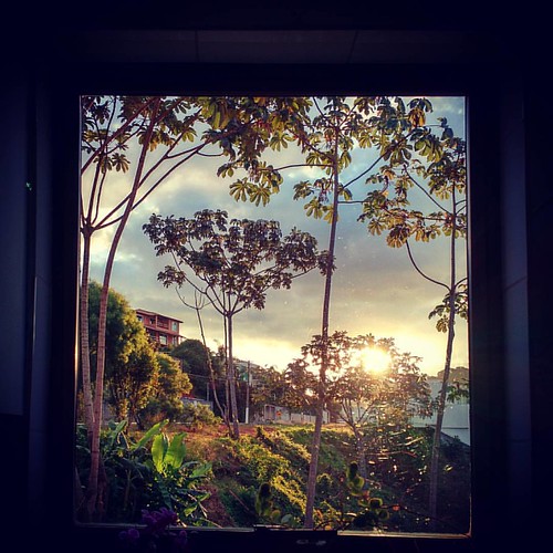 #juizdefora #igersjuizdefora #eucurtojf #pordosol #sunset #sunset_minas by Simone Lazzarini ., square squareformat iphoneography instagramapp xproii uploaded:by=instagram