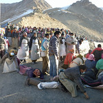 52 Ladakh Leh prosterneren