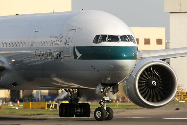 Cathay Pacific Airways Boeing 777-300 B-KPM