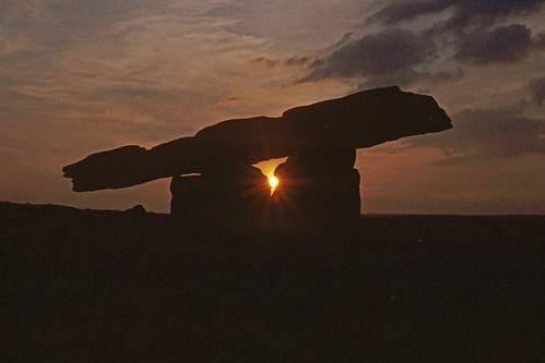 ireland sunset irish film megalithic photography photo foto shot sundown image picture irland eire kodachrome yield nikonf3 dolmen poulnabrone 2016 poulnabronedolmen shotyieldphotography