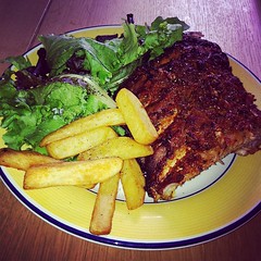 Spare ribs, chips and salad. #hkig #ukig #foodporn #foodgasm #food #igdaily #igaddict #foodgraphy #plymouth #yummy #delicious #university #ribs #chips #salad