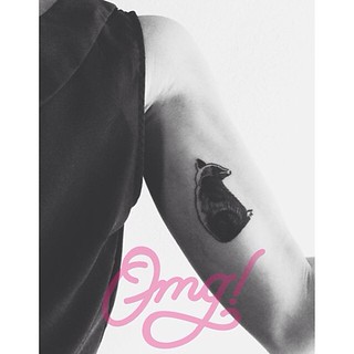 jason momoa debuts new sentimental head tattoo after shaving off his hair and tattoos of love hearts love heart tattoo on wrist