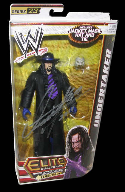 Undertaker Autographed Mattel WWE ELITE COLLECTION FLASHBACK Series 23 Figure