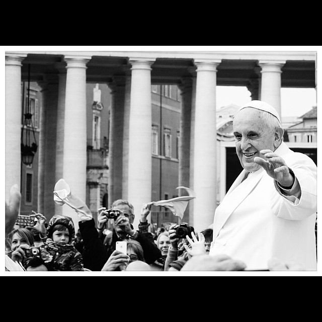 Belated happy birthday Pope Francis (17Dec) #travelphotography #travel #a6000 #sel18105g #blackandwhite #cruzadoeuadventure2014 #vatican #rome #europe #PopeFrancis