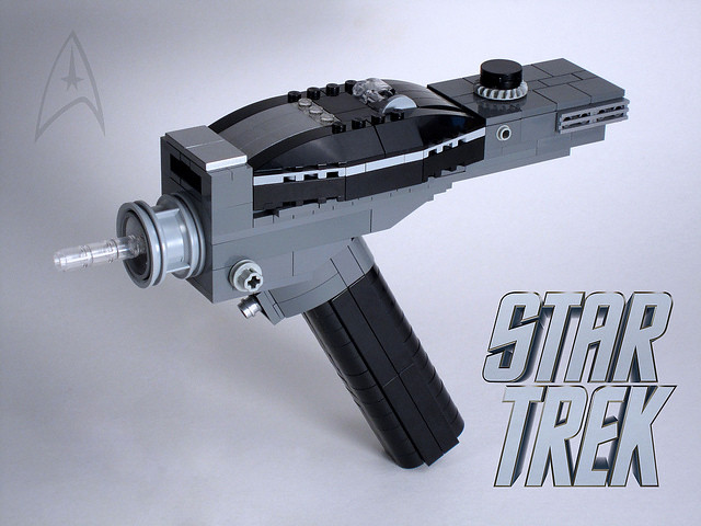 Star-Trek-LEGO-Gadgets-3