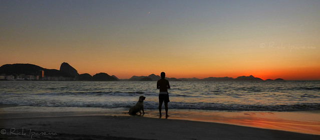 Praia de Copacabana - Amanhecer - Rio de Janerio Copacabana Beach - Breaking Dawn - Brasil #Copacabana #Rio450 #Amanhecer