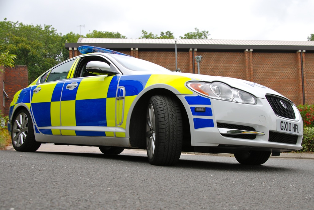 OO) Jaguar XF Surrey Police (Model Train) - HobbySearch Model Train HO/Z Store OO) Jaguar XF Surrey Police (Model Train) - HobbySearch Model Train HO/Z Store