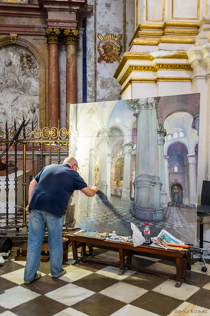 Pintor en la Catedral de Granada