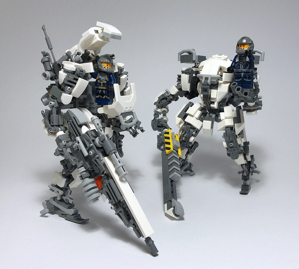 LEGO Robot Mk9-05 | Mitsuru Nikaido | Flickr