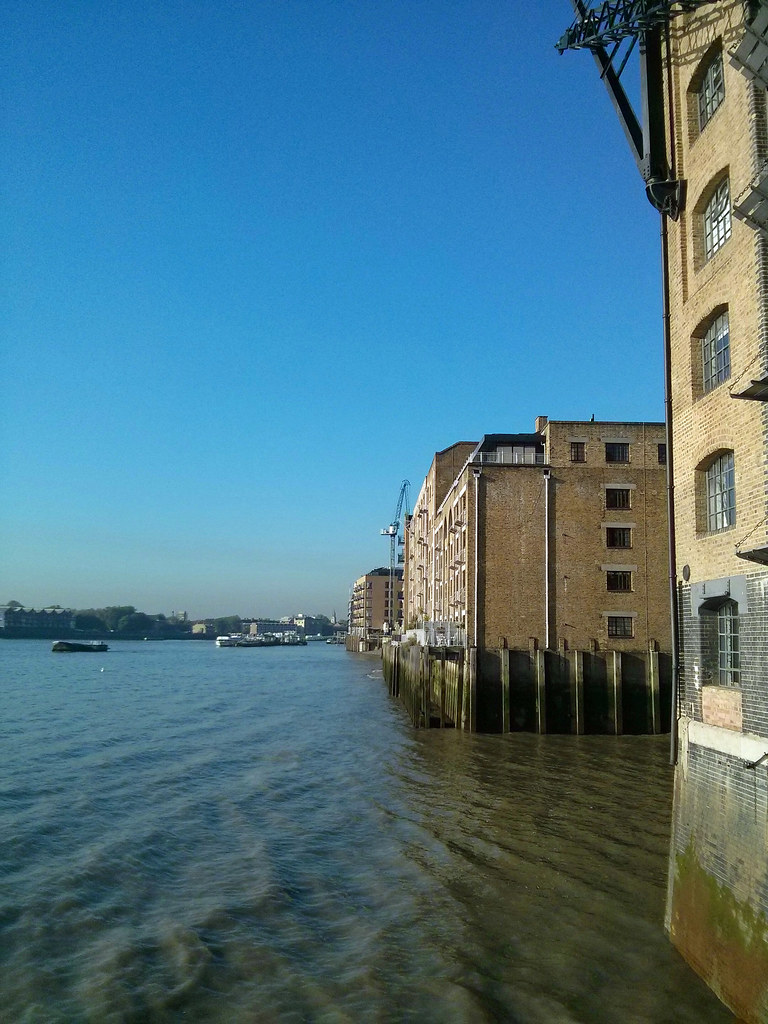 The Thames at Wapping