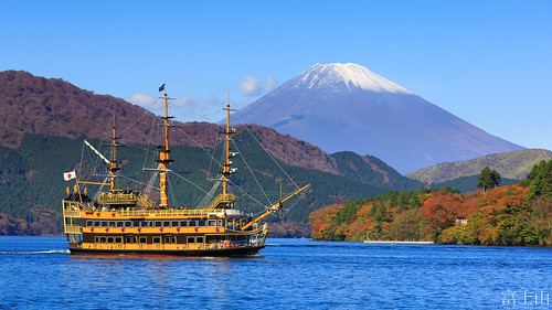 Mountain Fuji and Lake Ashi | by Jiratto