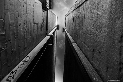 sky blackandwhite brick clouds concrete graffiti downtown florida perspective walls clearwater