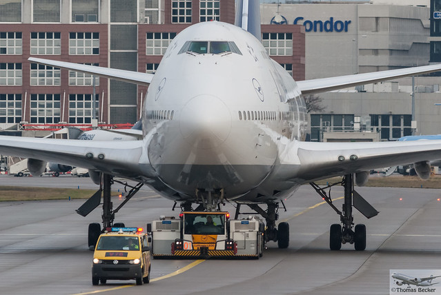 Lufthansa Boeing 747-430 D-ABVM Hessen (86144)