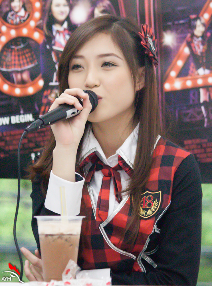 Shinta Naomi | Viva JKT48 road show lawson penjernihan | Mavis85 | Flickr