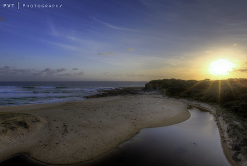 sunset cloud sun sunlight beach nature water composition creek waves perspective australia victoria bourne cloudporn gippsland kilcunda bournecreek kilcundabeach