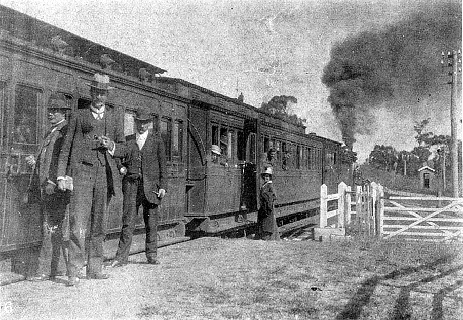 1917 07 05 Insert 3a | Passenger train at Lemana Junction. B ...