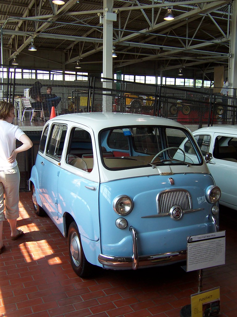 Fiat Multipla | This Fiat is the original minivan - it even … | Flickr