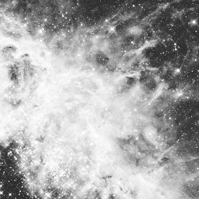 Black and White Galaxy 9
