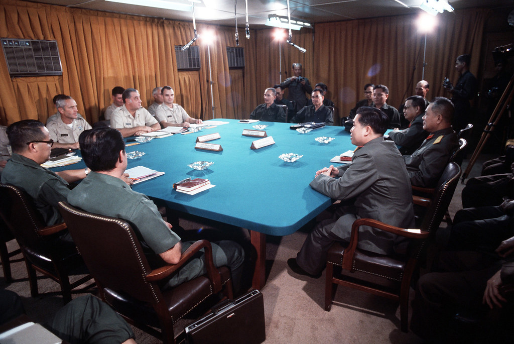 Trại Davis, Tân Sơn Nhứt 1973 - Buổi họp của Ban Liên hợp Quân sự 4 bên chuẩn bị cho cuộc trao trả tù binh tại Lộc Ninh,