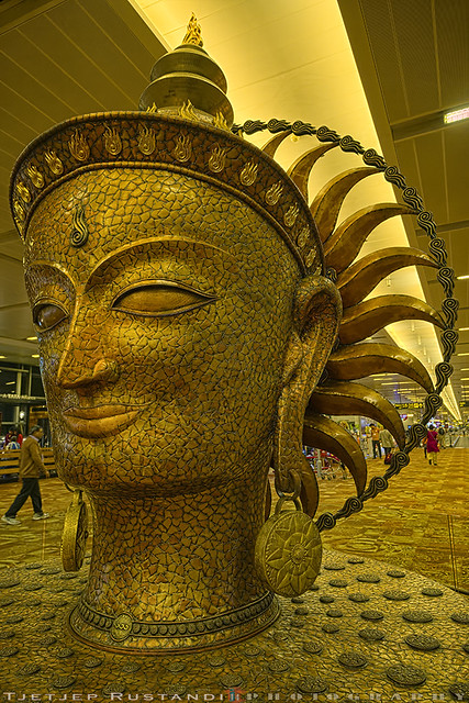Bronze sculpture of Surya