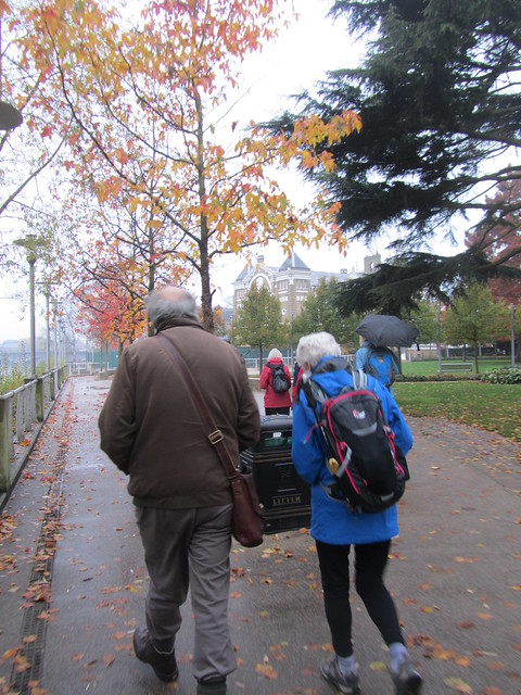 UK - Surrey - Staines - Walking along Thames Path