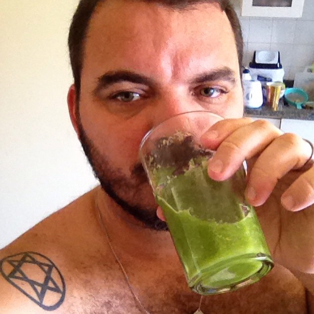 Alguém aceita um suco verde refrescante e bem geladinho? V… | Flickr
