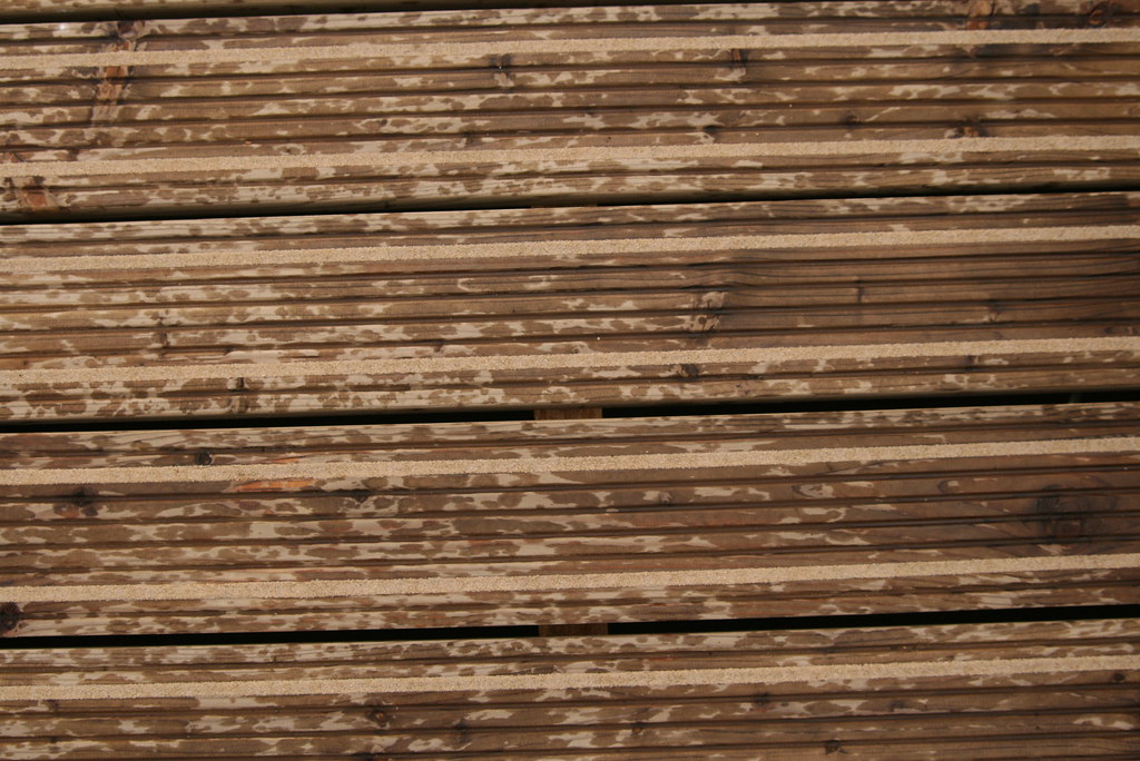 Non slip decking with damp surface | Photo can be used and m\u2026 | Flickr
