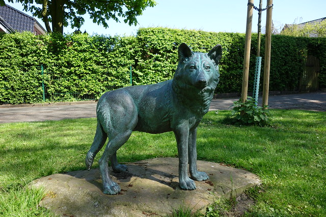 Denkmal Nr. 2 für den letzten erlegten Wolf in NRW