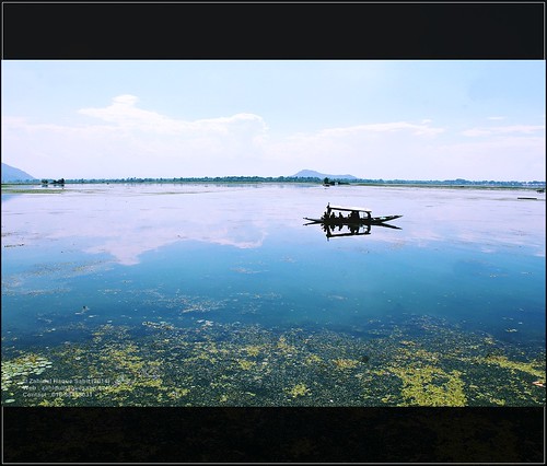 india lake green water clouds landscape boat jammu dallake jammukashmir