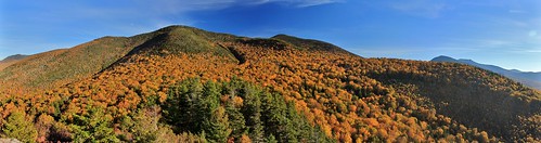 new autumn moon white mountain mountains color colour fall colors canon october colours view oct peak nh hampshire foliage moonrise hour vista mountainside mm rise hillside 1755 nubble 1755mm canonefs1755mmf28isusm 60d