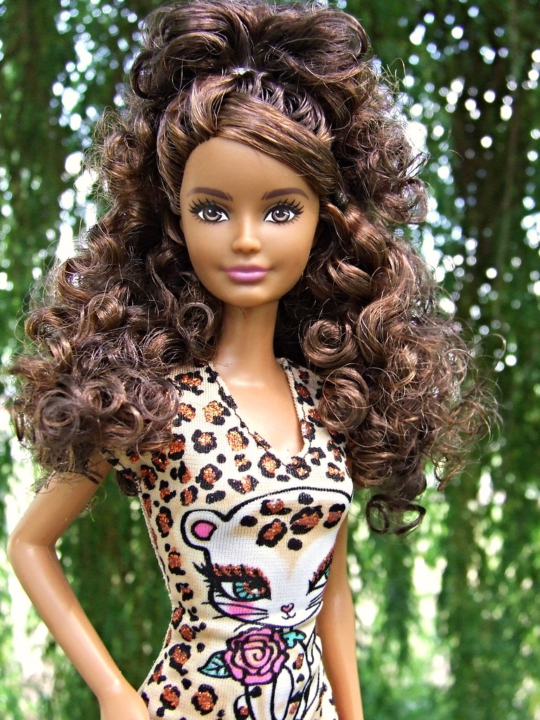 Curly hair dolls, Barbie Barbie® Fashionistas™ Doll 24 Crazy BARBIE FAS...
