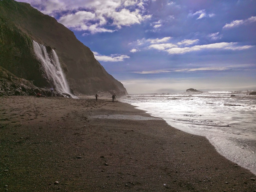 beachAndWaterfall | Photo Albums | Flickr