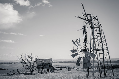 house abandoned windmill landscape mono us washington unitedstates roosevelt ghosttown goodnoehills