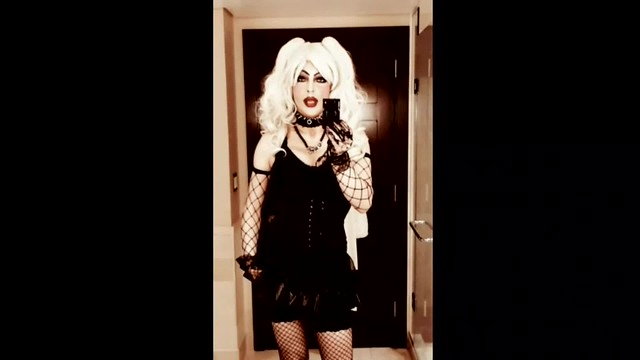 Gothic Chick in corset and fishnet  Video