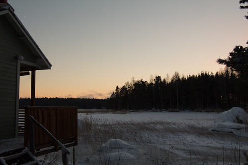 winter snow suomi finland wooden view terrace dusk crescentmoon kotka frozensea pyhtää kymenlaakso