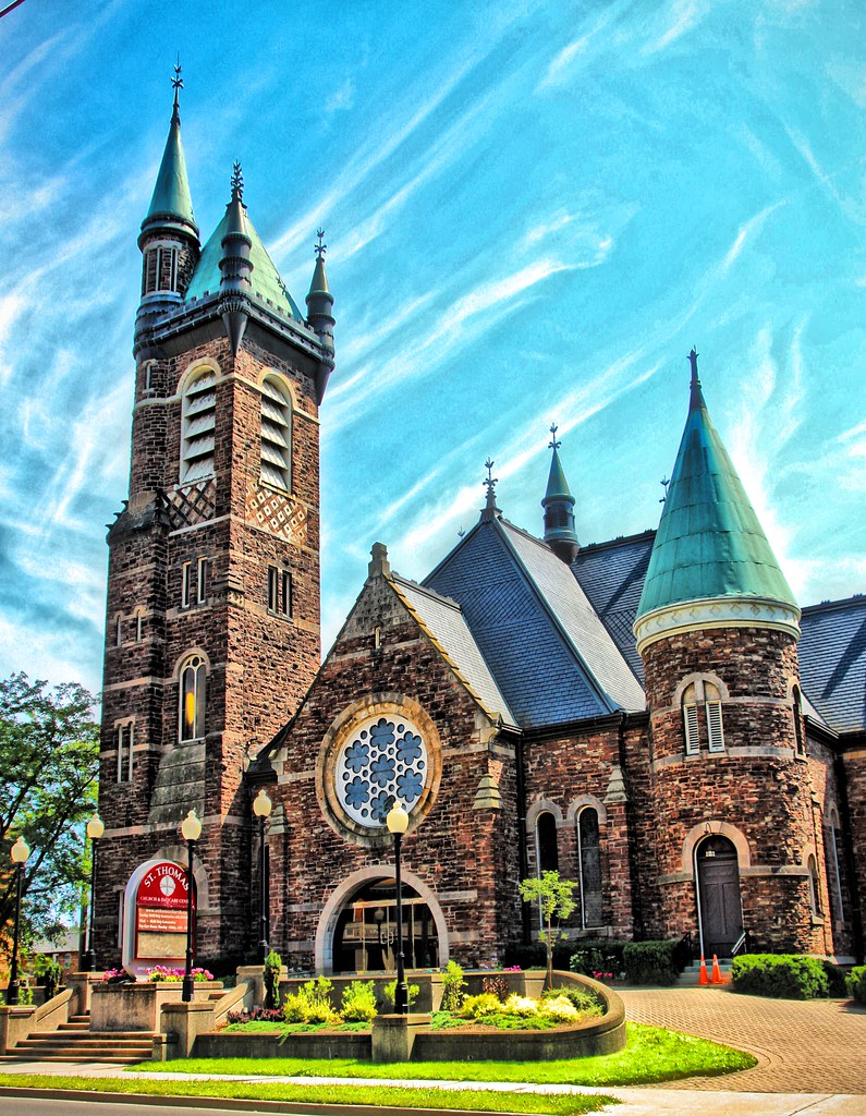 St Catharines Ontario ~ Canada  ~ St Thomas Church ~ Heritage Building