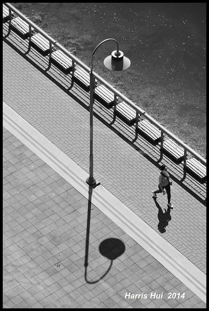 Light And Shadow - Granville Street N15516e