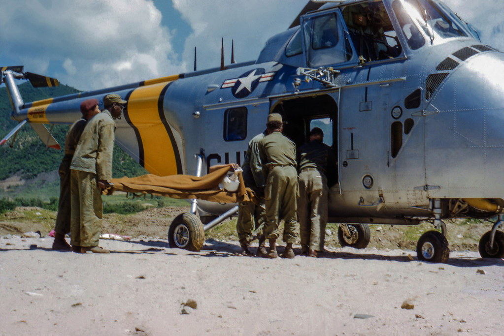 Evakuering med helikopter for 7 pasienter (1952)