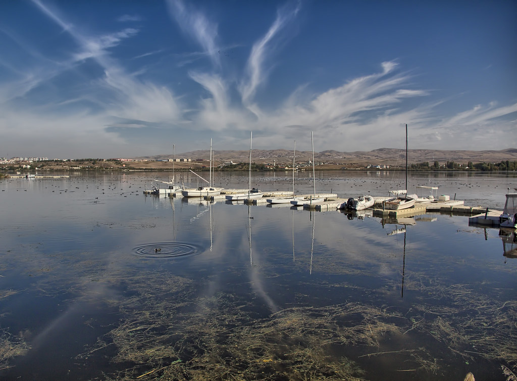 Mogan Lake