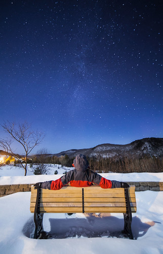 blue winter red portrait sky mountain snow canada color tree male nature wall bench season landscape star photo nightscape quebec location québec manmade oneperson milkyway tewkesbury stonehamettewkesbury