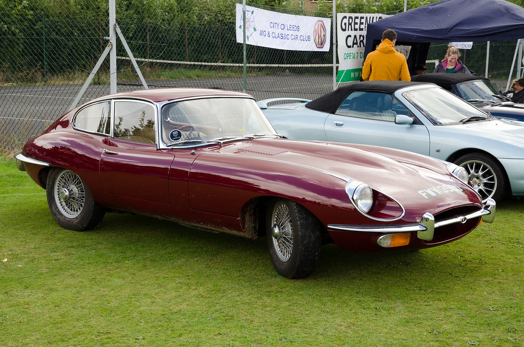 Image of Jaguar E-Type Series 2 (1970)