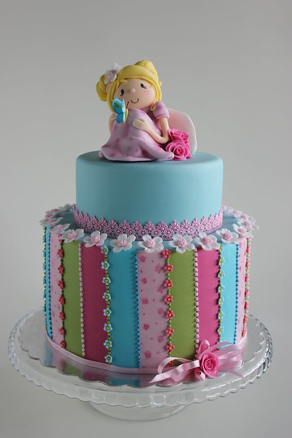 Sweet Little Girl cake