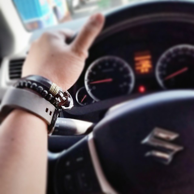 Monday Traffic on a Tuesday! Thank you nalang sa ta sa sponsors beh... hehehe...  Bitaw, thanks much for the Anchor Arm Candy @carlcabs76! and thanks for being an anchor when i needed someone to cling on...  #thankful #blessed #friends #armcandy #mensacce
