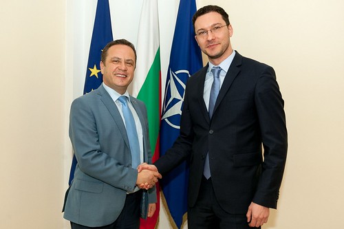 Министър Митов и посланика на Република Косово Шпенд Калаба