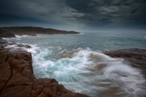 ocean seascape rocks waves overcast australia newsouthwales aus portstephens annabay watermovement nikon1635mmf4 paulhollins nikond750