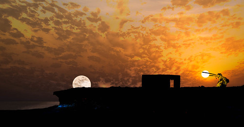 sunset sun moon composite clouds photoshop desert layers doha qatar wintervacation zekreet december2014