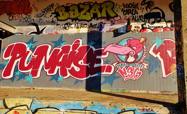 Urbex et graffiti anciens abattoirs, Bretagne