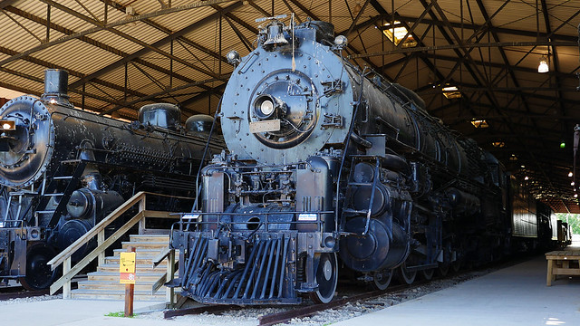 Santa Fe 5017 Steam Locomotive